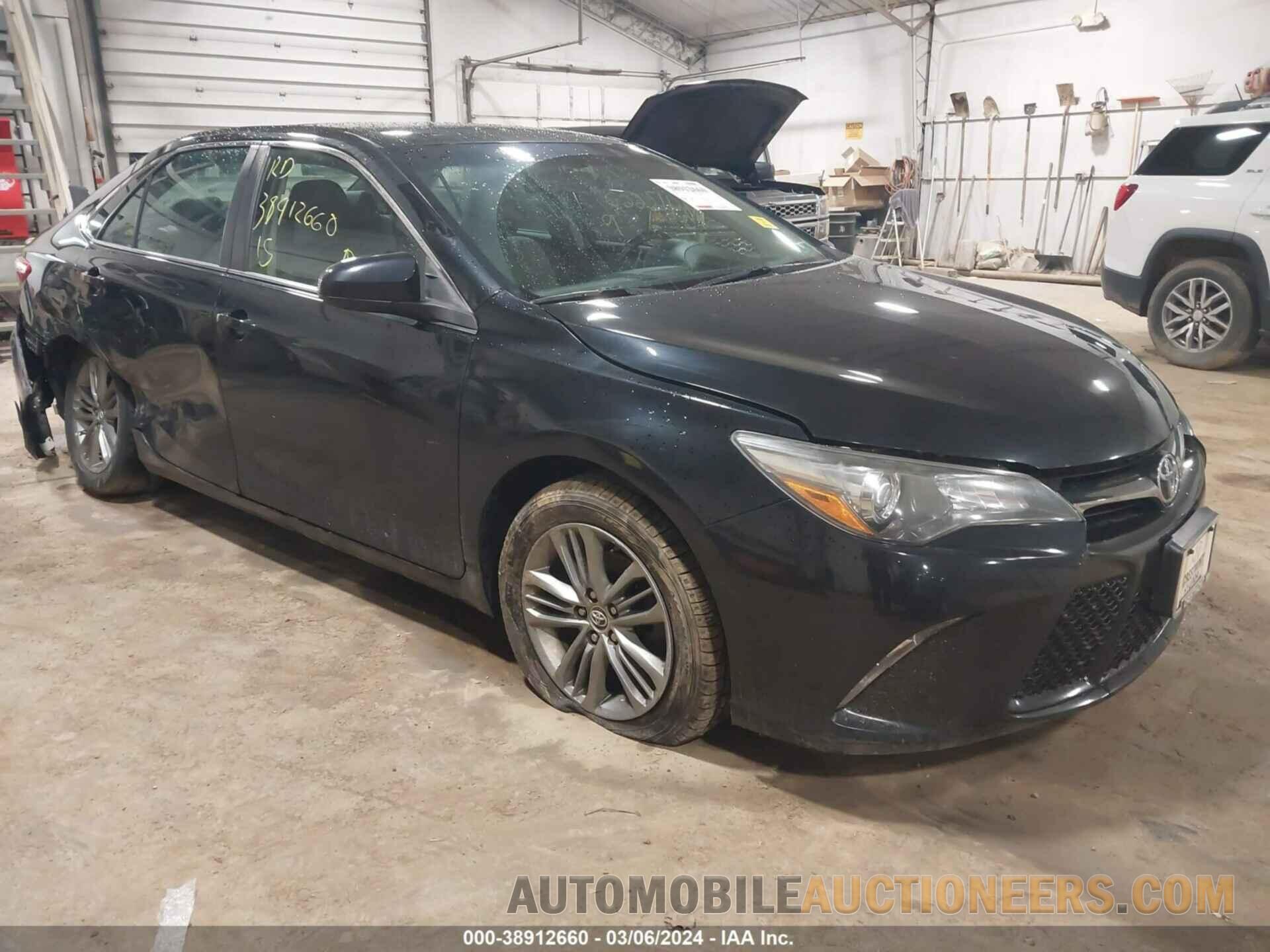 4T1BF1FK5FU027715 TOYOTA CAMRY 2015