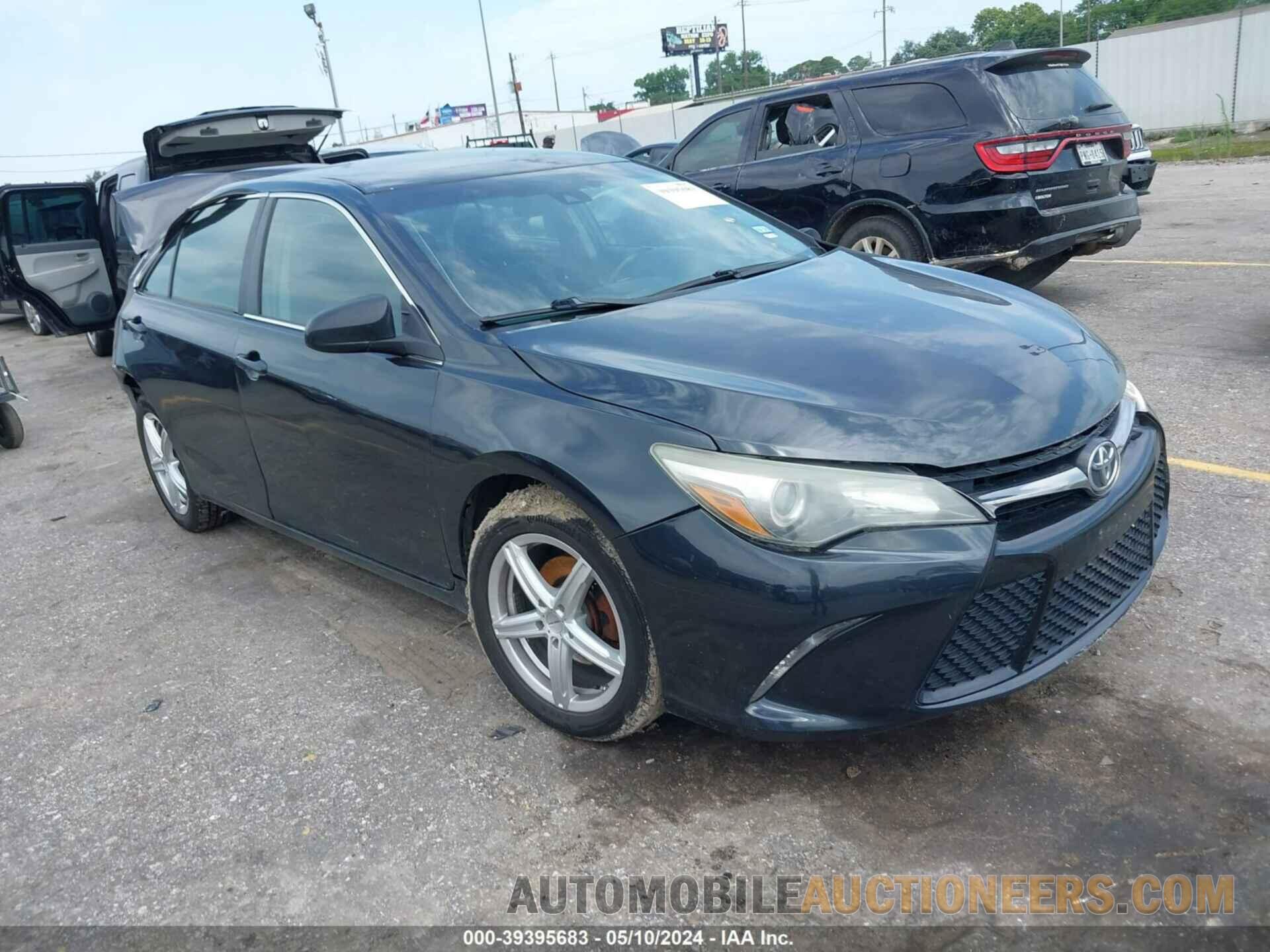 4T1BF1FK5FU041887 TOYOTA CAMRY 2015