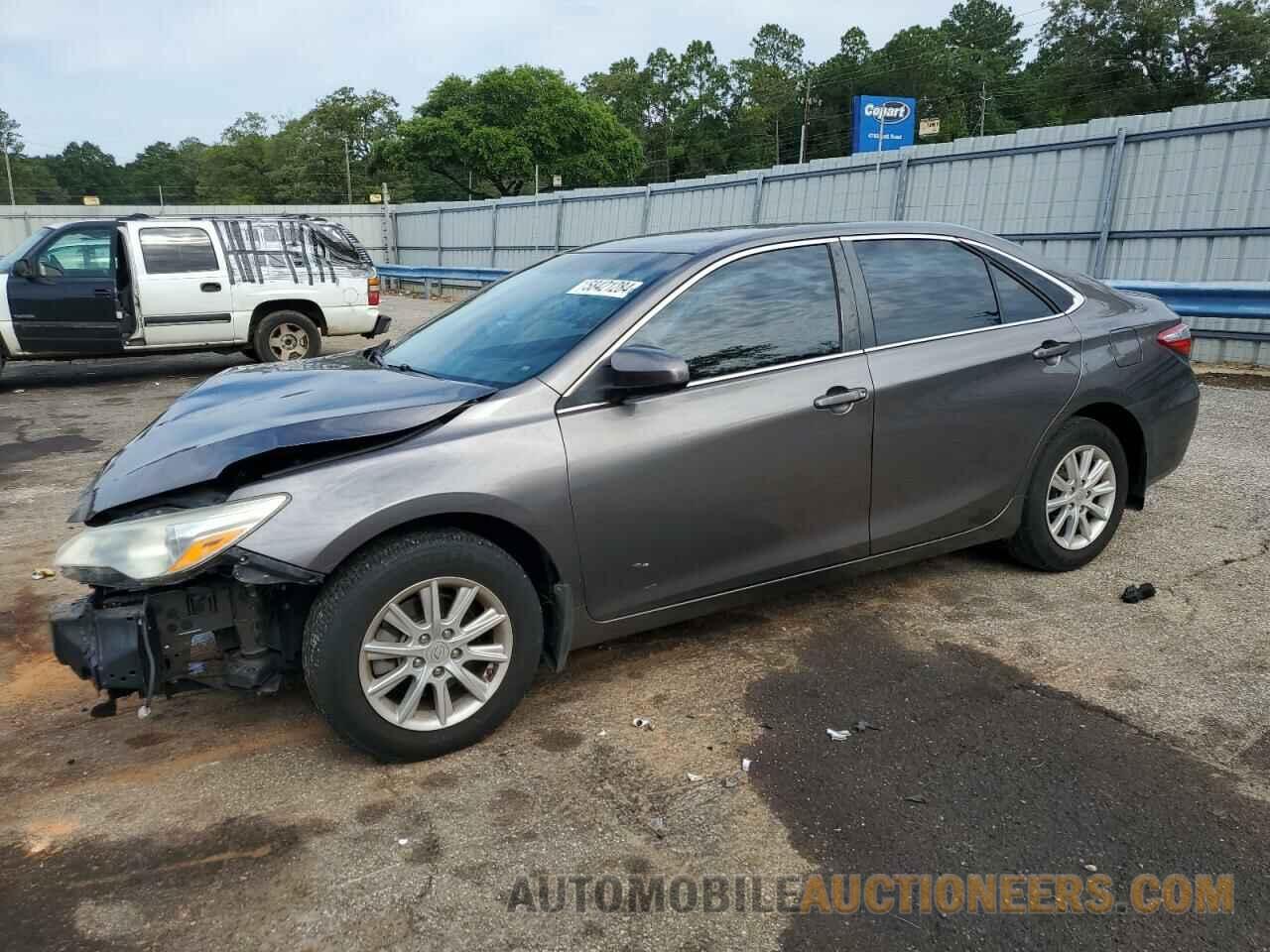 4T1BF1FK5FU047057 TOYOTA CAMRY 2015