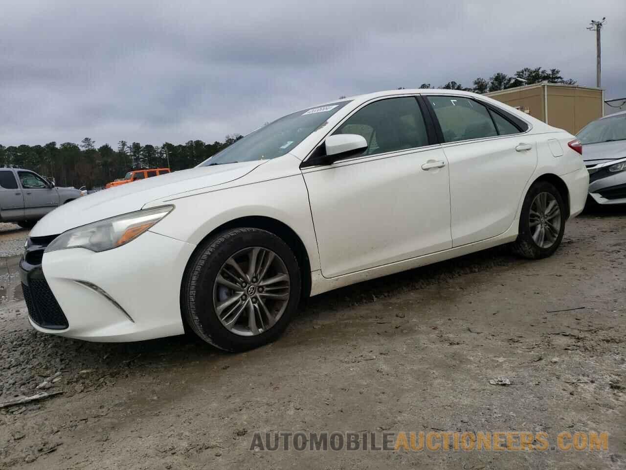 4T1BF1FK5FU052002 TOYOTA CAMRY 2015