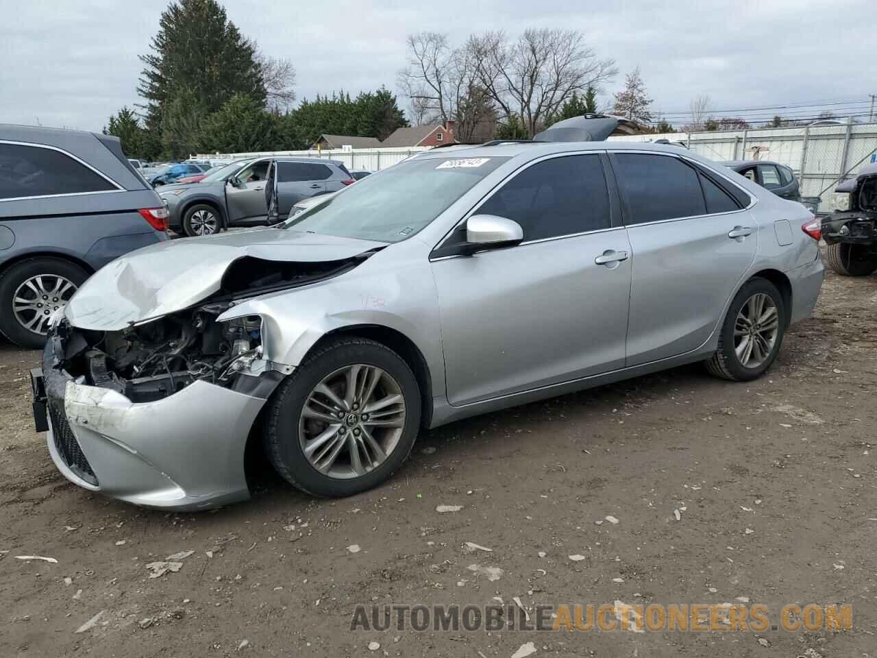 4T1BF1FK5FU053943 TOYOTA CAMRY 2015