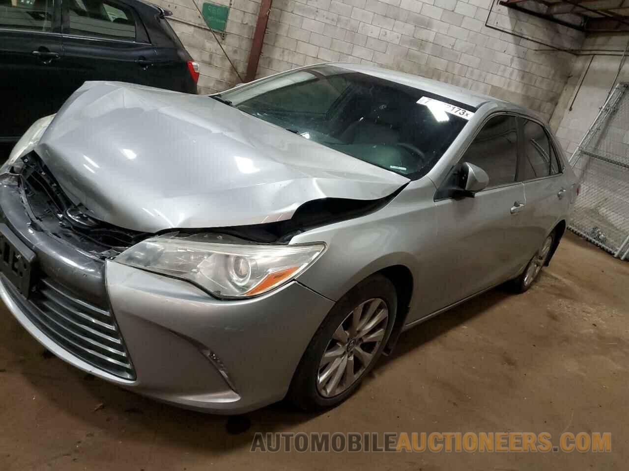 4T1BF1FK5FU059709 TOYOTA CAMRY 2015