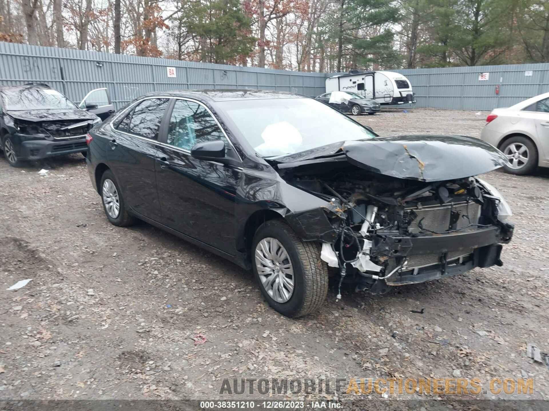 4T1BF1FK5FU061895 TOYOTA CAMRY 2015