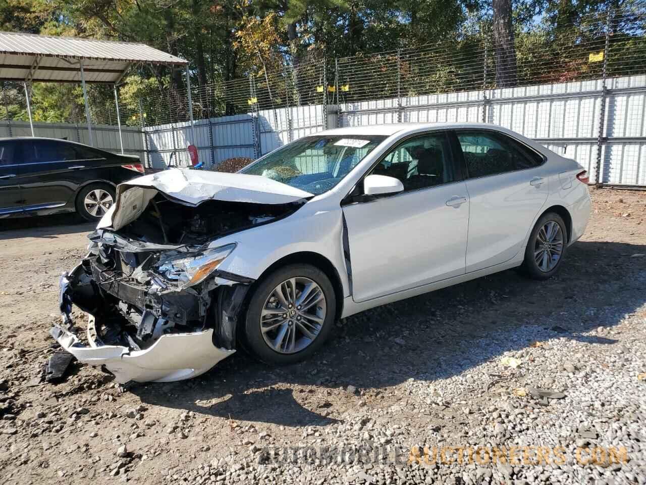 4T1BF1FK5FU064456 TOYOTA CAMRY 2015