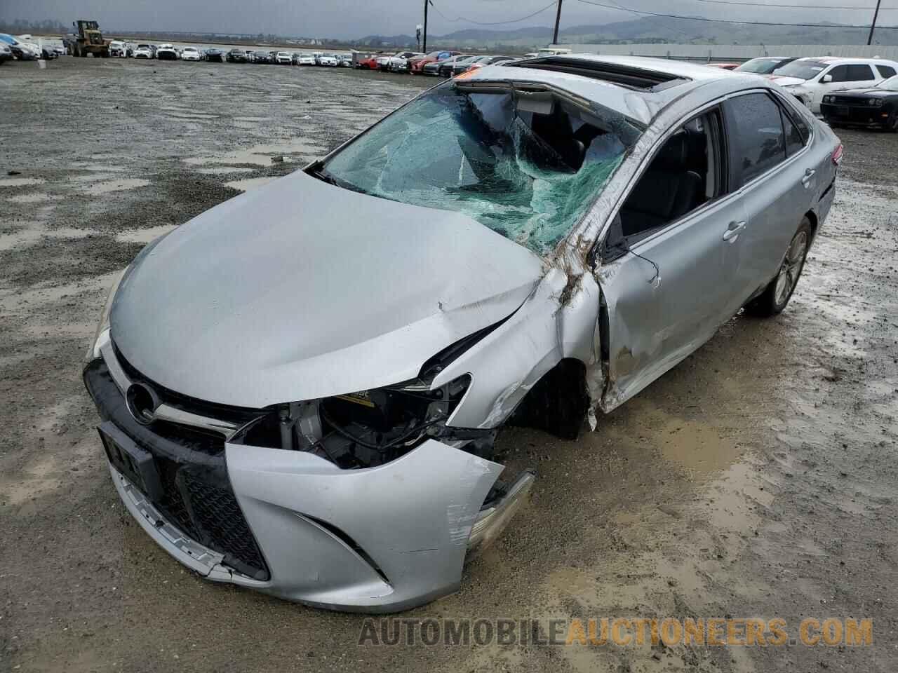 4T1BF1FK5FU088076 TOYOTA CAMRY 2015