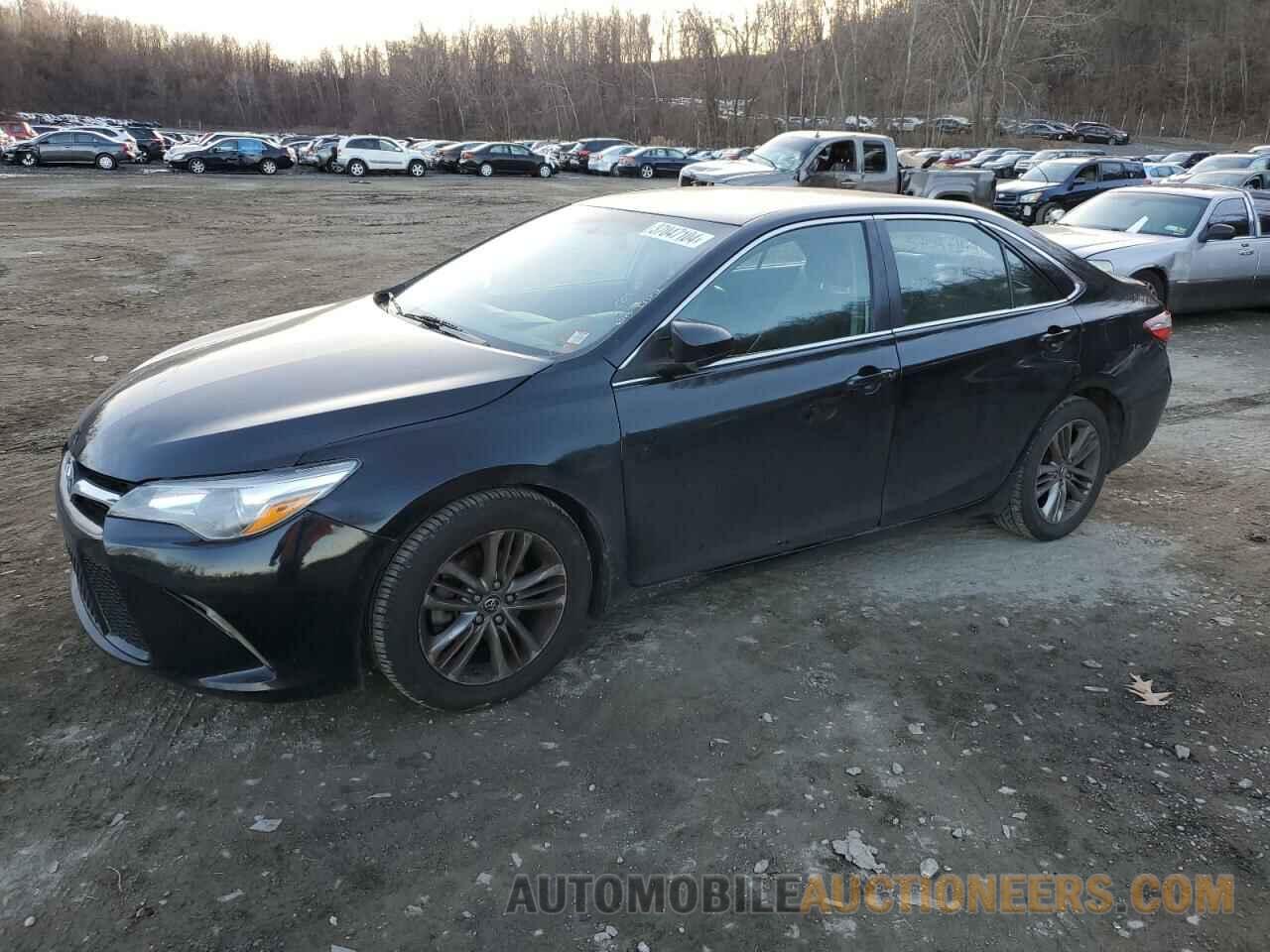 4T1BF1FK5FU093715 TOYOTA CAMRY 2015