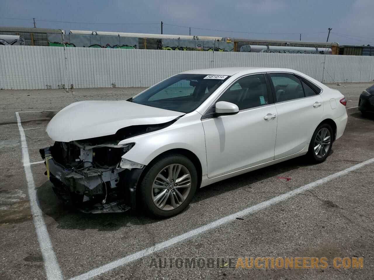 4T1BF1FK5FU107693 TOYOTA CAMRY 2015