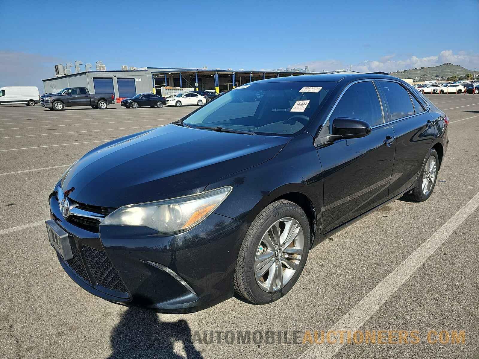 4T1BF1FK5FU114840 Toyota Camry 2015