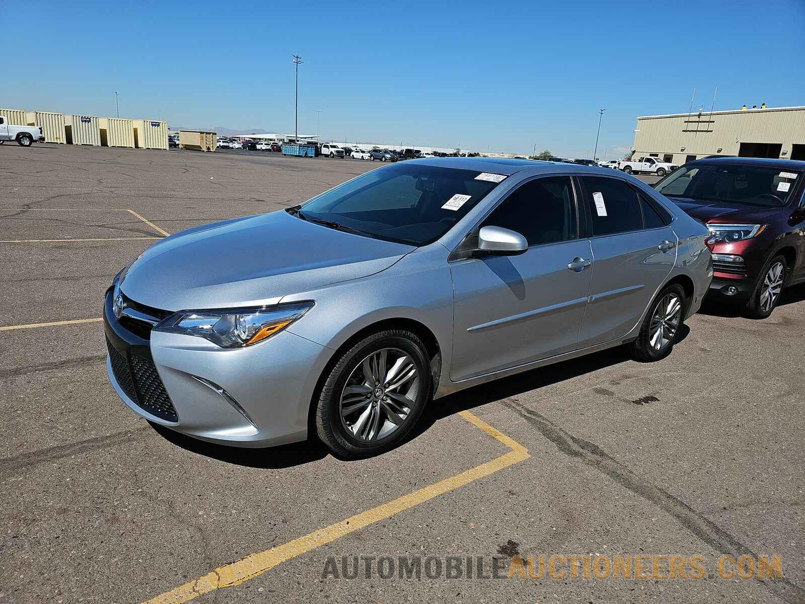 4T1BF1FK5FU476263 Toyota Camry 2015