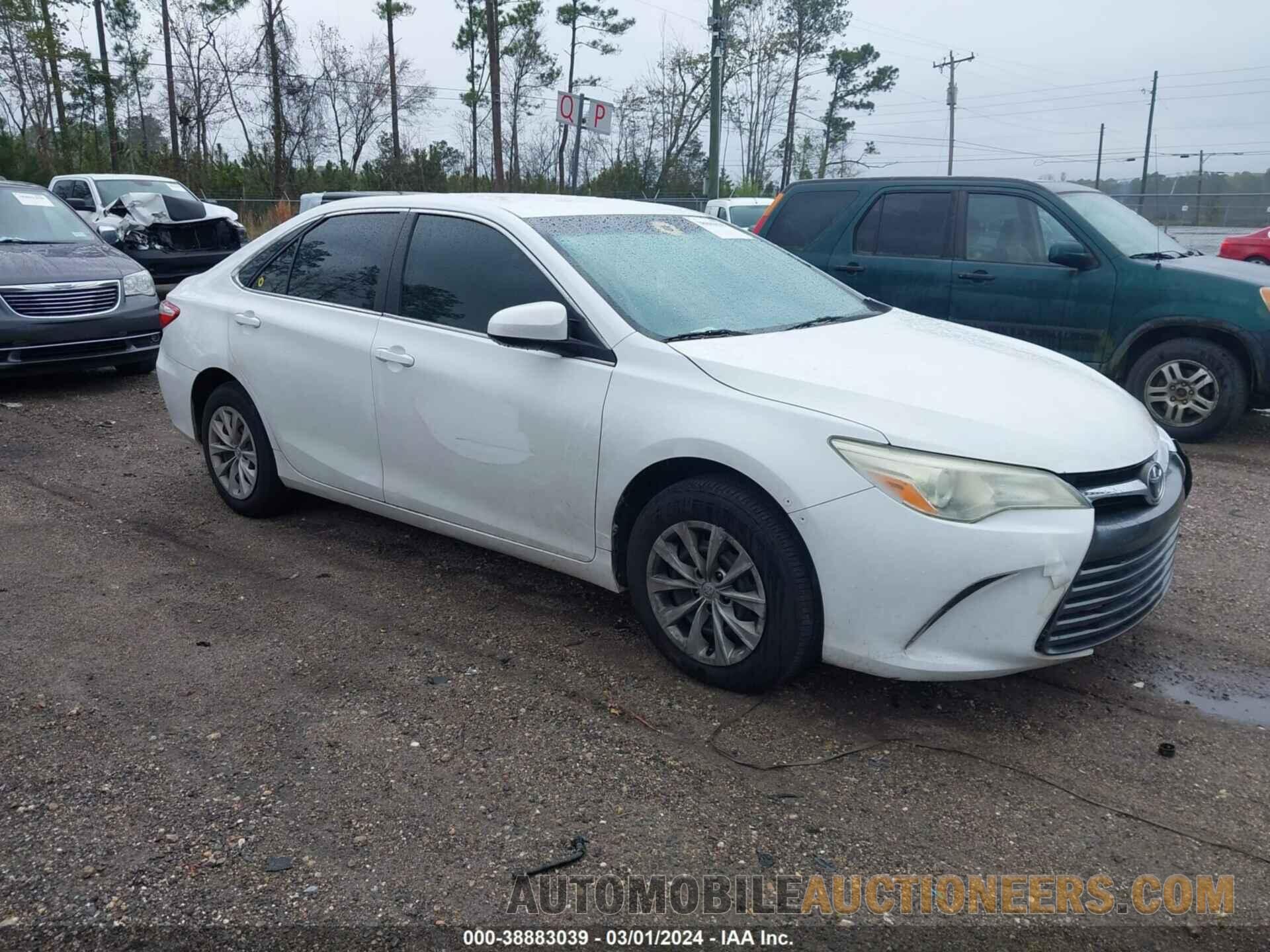 4T1BF1FK5FU476912 TOYOTA CAMRY 2015