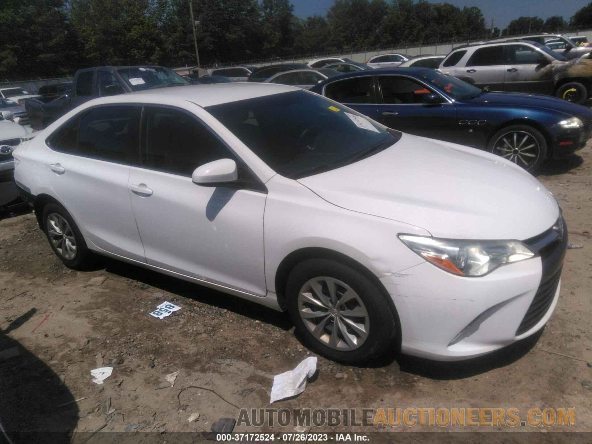 4T1BF1FK5FU482693 TOYOTA CAMRY 2015