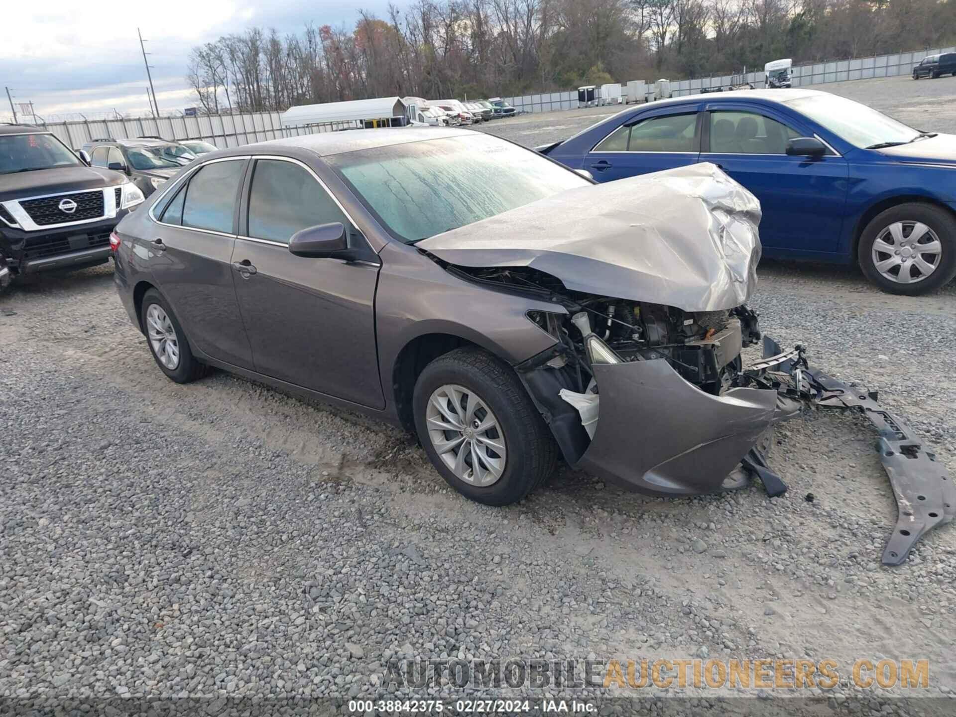 4T1BF1FK5FU483133 TOYOTA CAMRY 2015