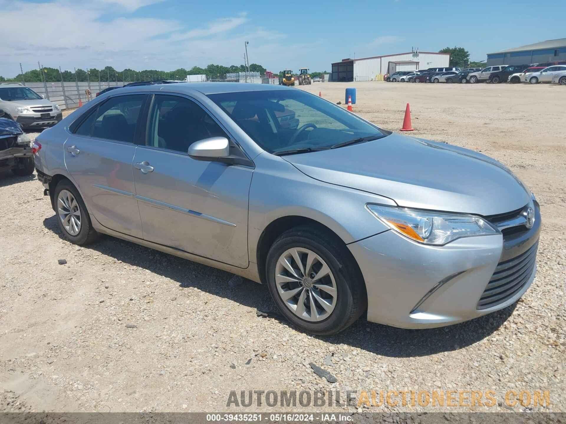 4T1BF1FK5FU485562 TOYOTA CAMRY 2015