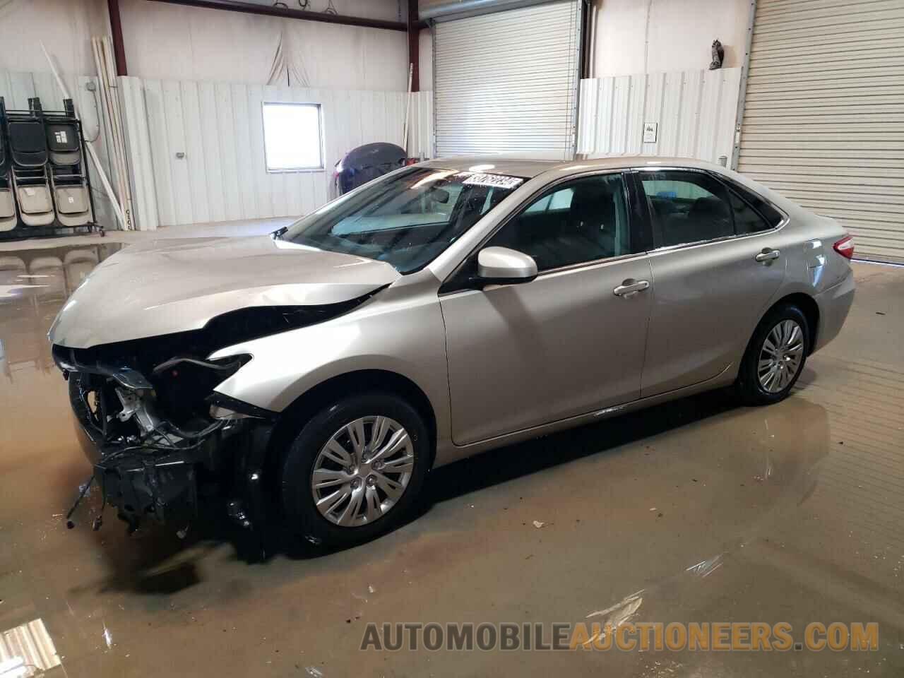 4T1BF1FK5FU872872 TOYOTA CAMRY 2015