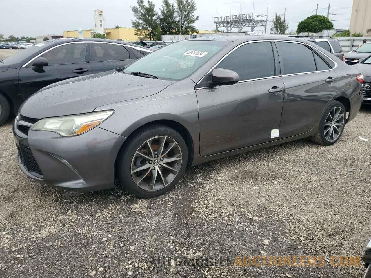 4T1BF1FK5FU898551 TOYOTA CAMRY 2015