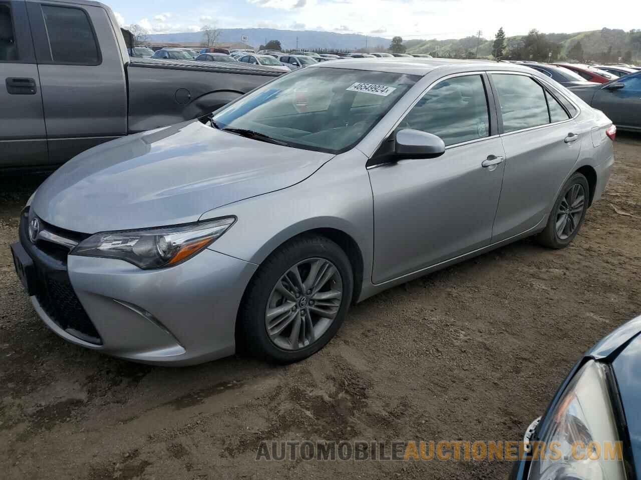 4T1BF1FK5FU902498 TOYOTA CAMRY 2015