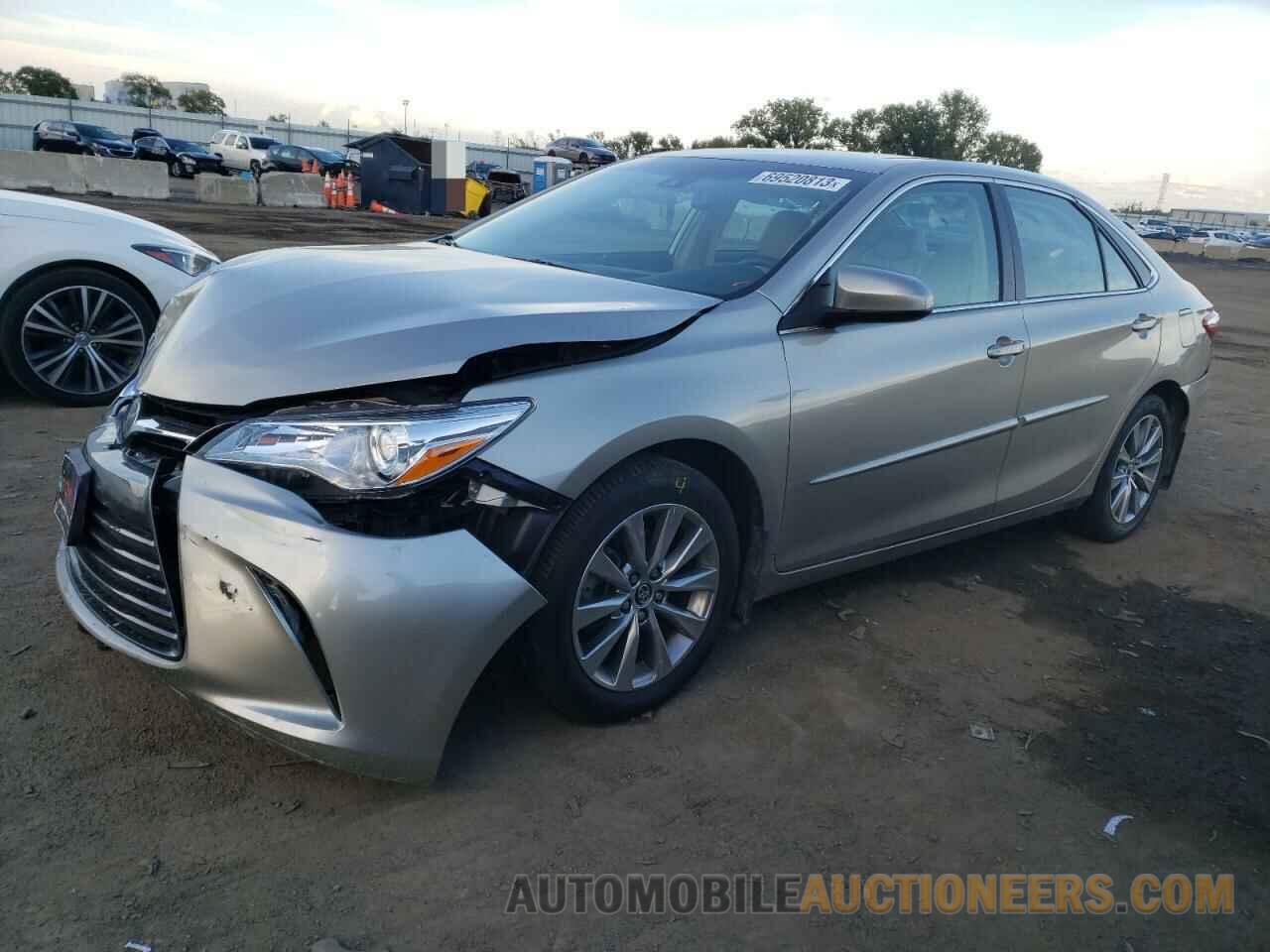 4T1BF1FK5FU934920 TOYOTA CAMRY 2015