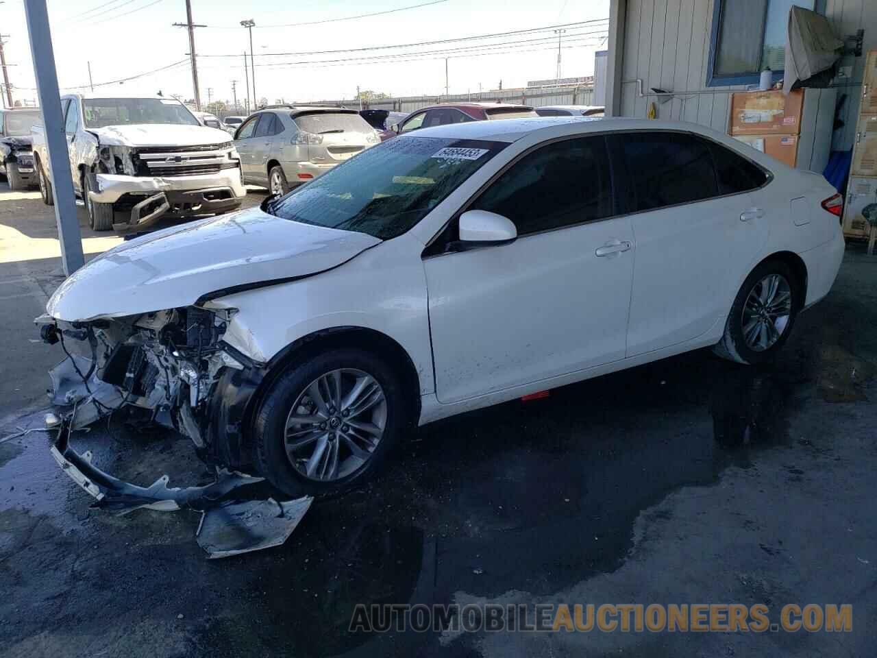 4T1BF1FK5FU945965 TOYOTA CAMRY 2015