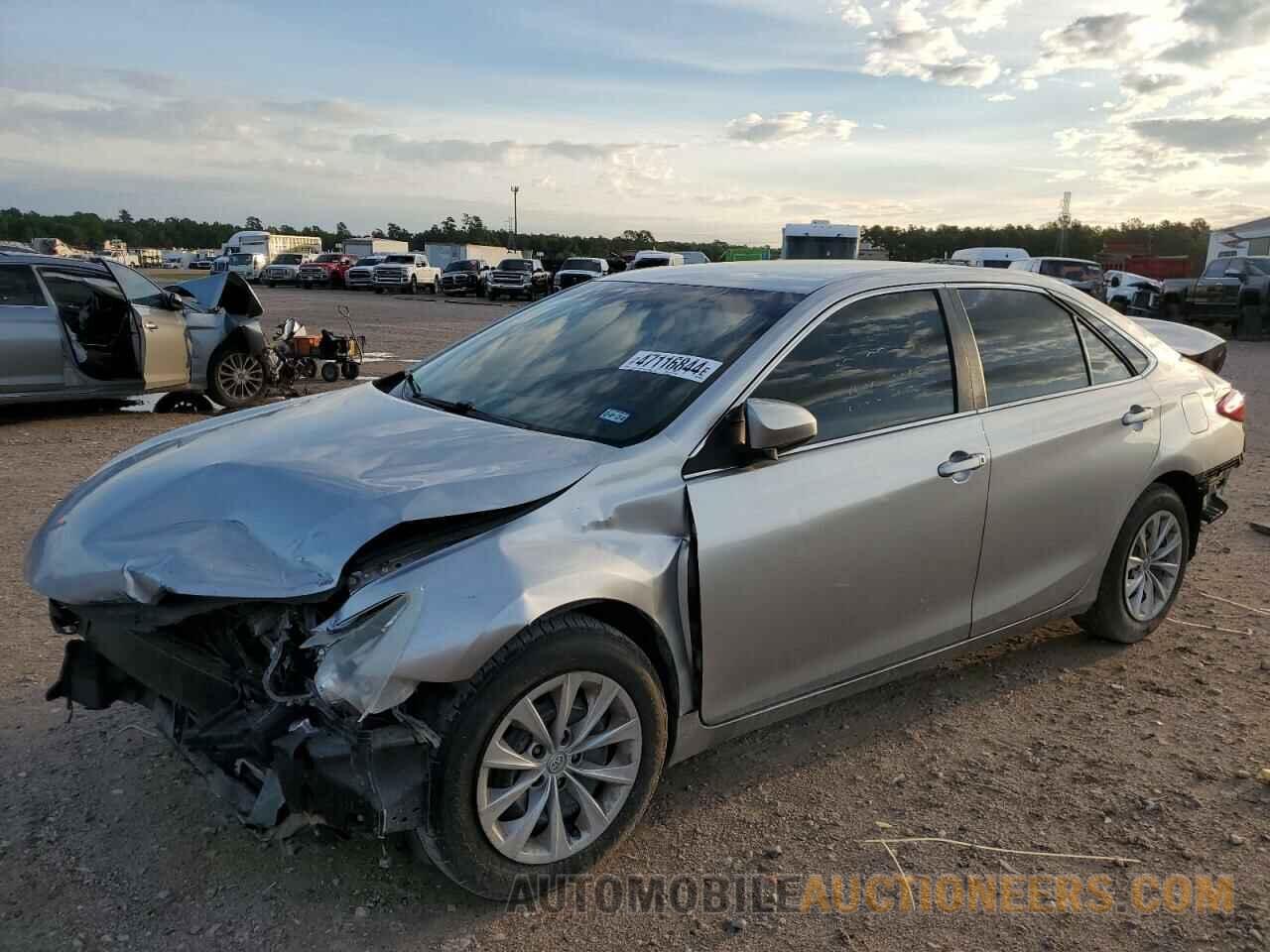 4T1BF1FK5FU968369 TOYOTA CAMRY 2015