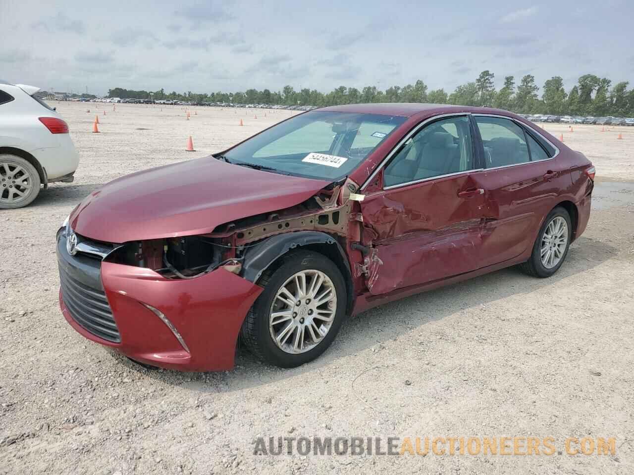 4T1BF1FK5FU976844 TOYOTA CAMRY 2015