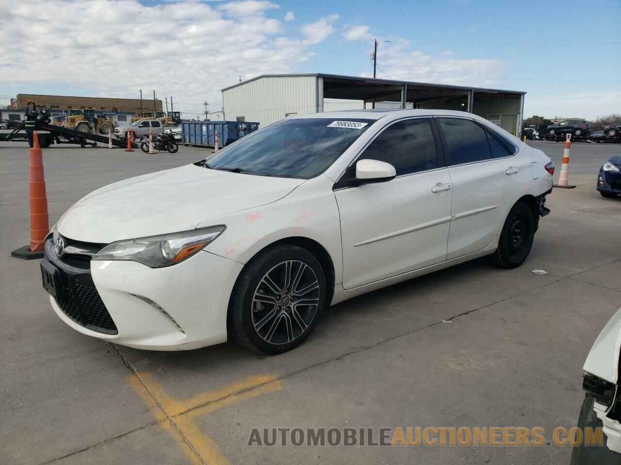 4T1BF1FK5GU147404 TOYOTA CAMRY 2016