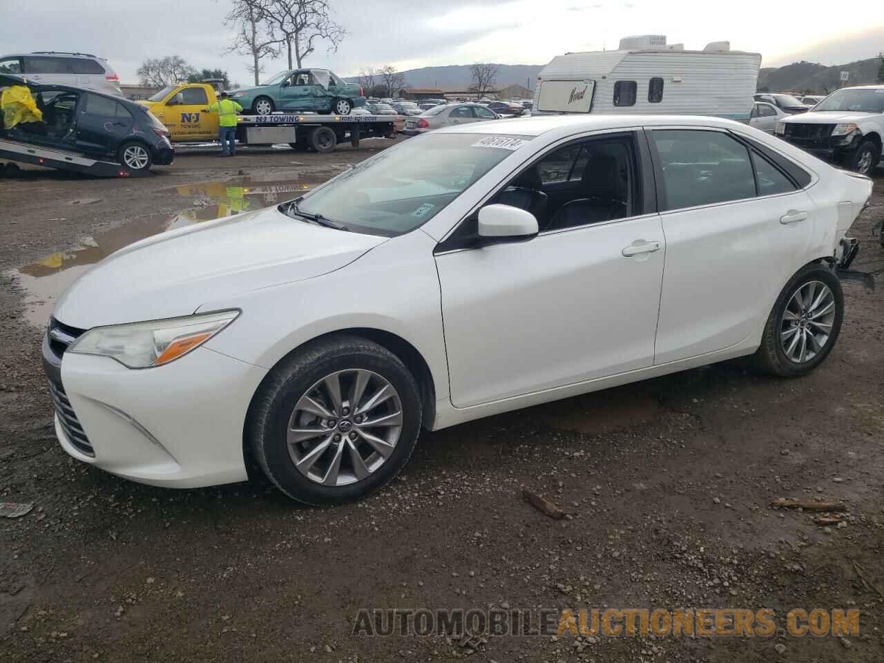 4T1BF1FK5GU172075 TOYOTA CAMRY 2016