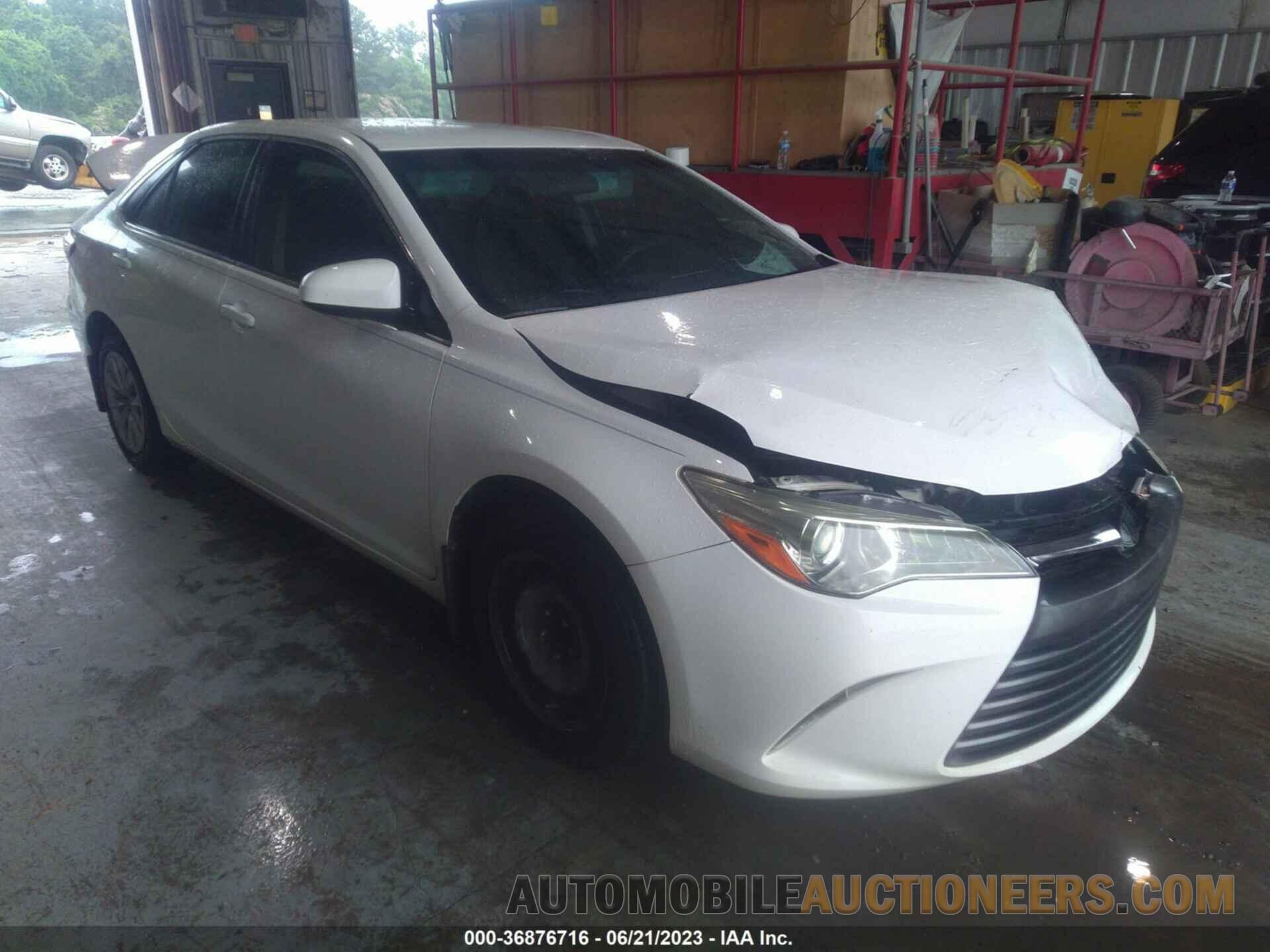 4T1BF1FK5GU502863 TOYOTA CAMRY 2016