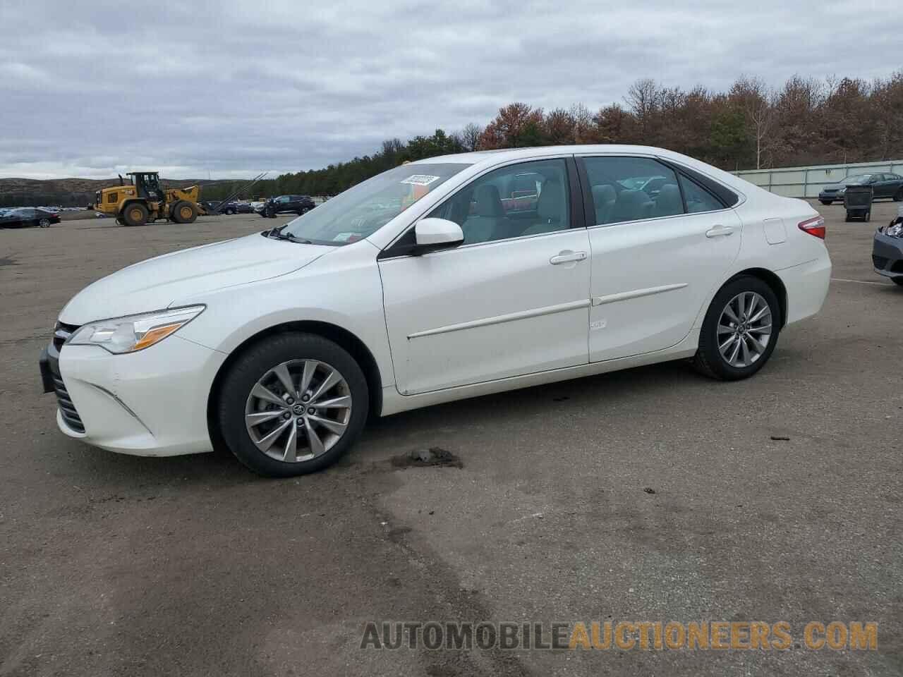 4T1BF1FK5GU590670 TOYOTA CAMRY 2016