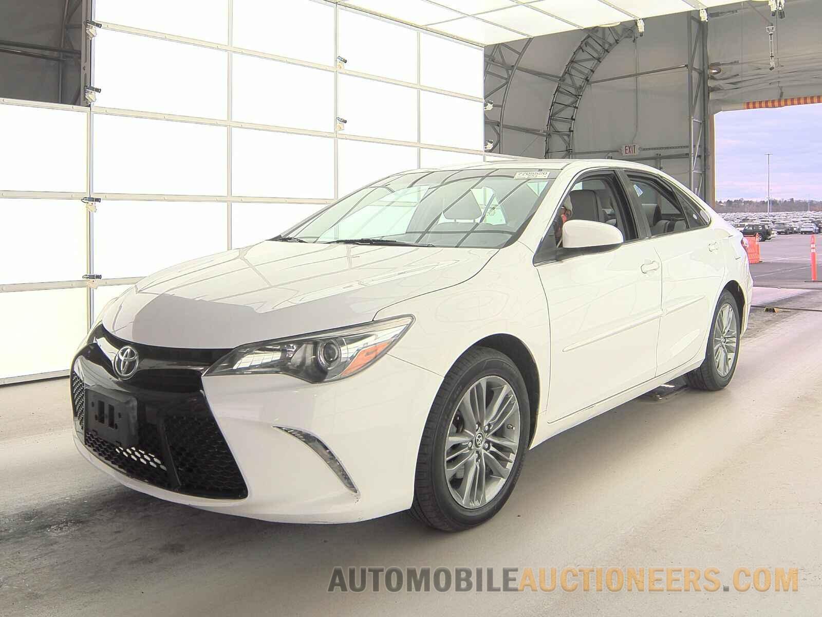 4T1BF1FK5GU598218 Toyota Camry 2016