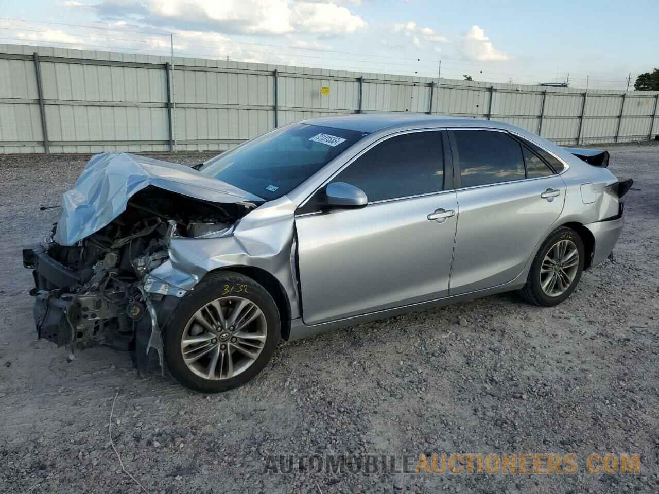 4T1BF1FK5HU275756 TOYOTA CAMRY 2017