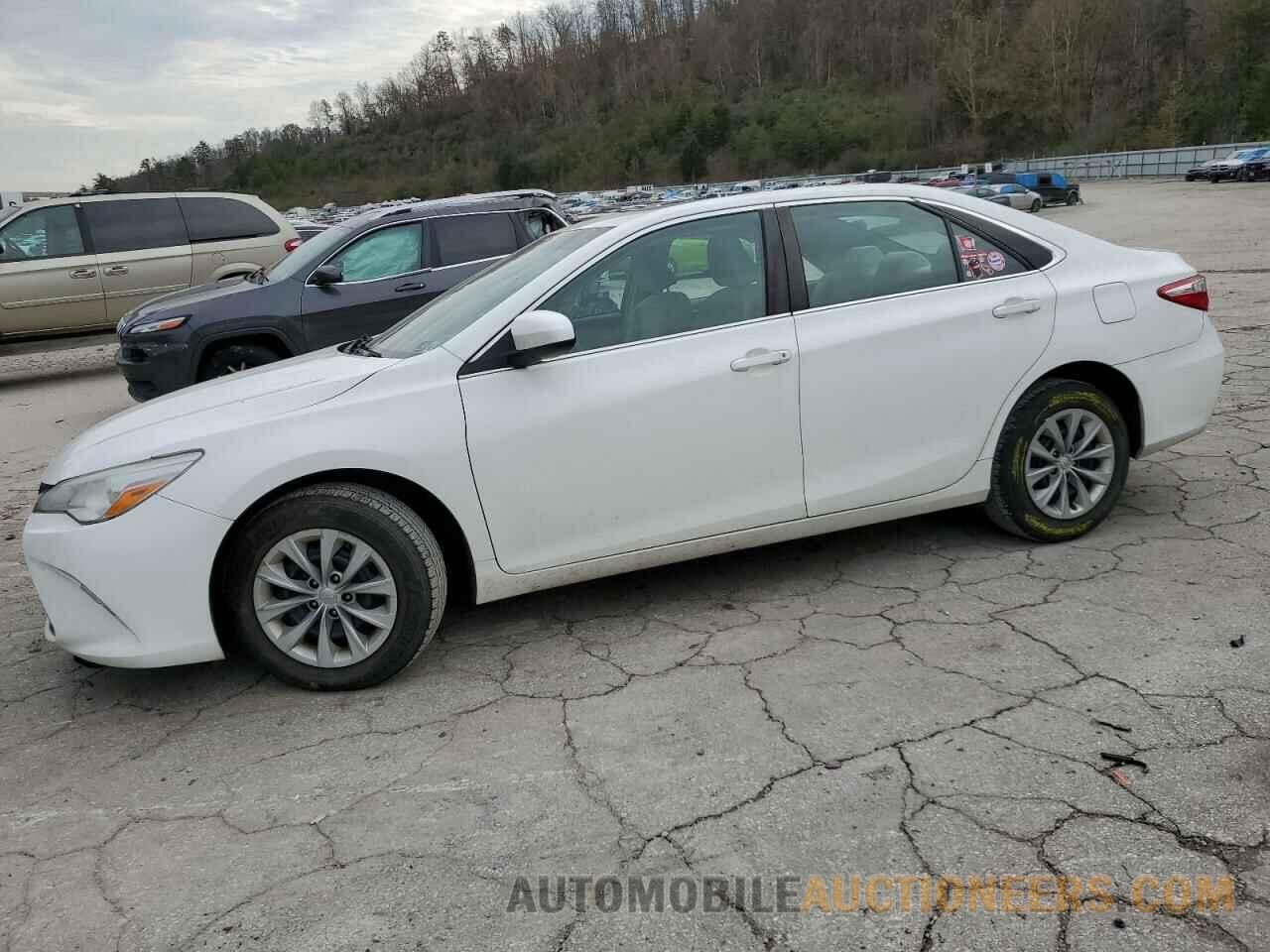 4T1BF1FK5HU335275 TOYOTA CAMRY 2017