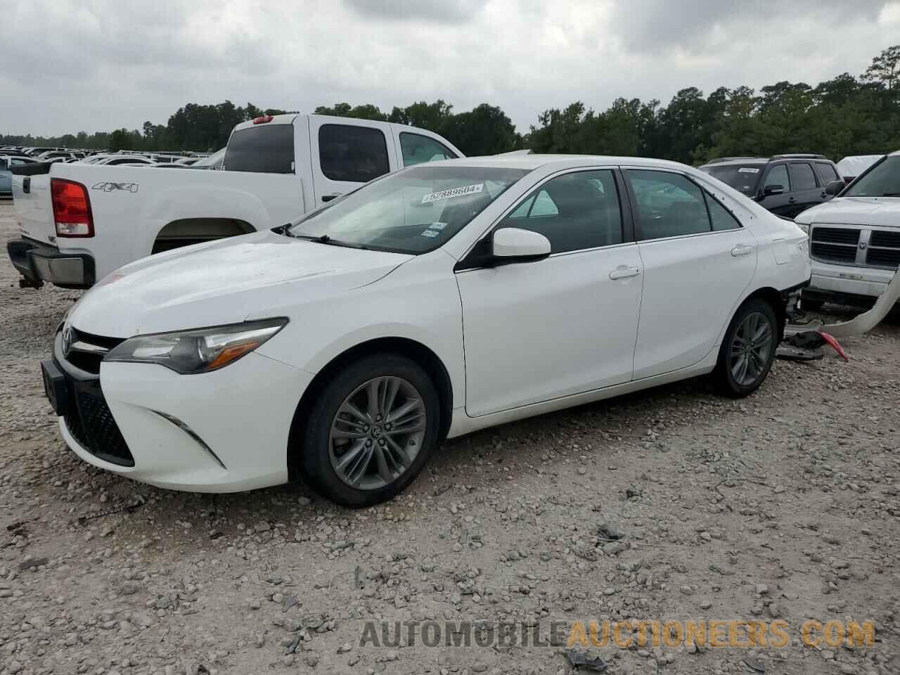 4T1BF1FK5HU419452 TOYOTA CAMRY 2017