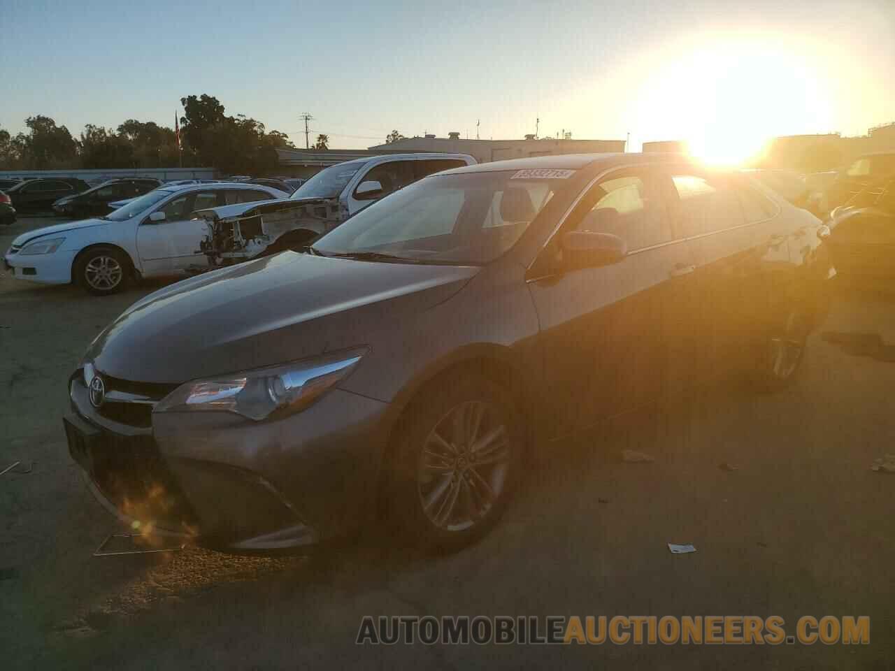 4T1BF1FK5HU421752 TOYOTA CAMRY 2017