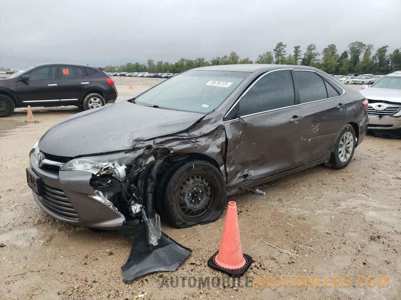 4T1BF1FK5HU422559 TOYOTA CAMRY 2017