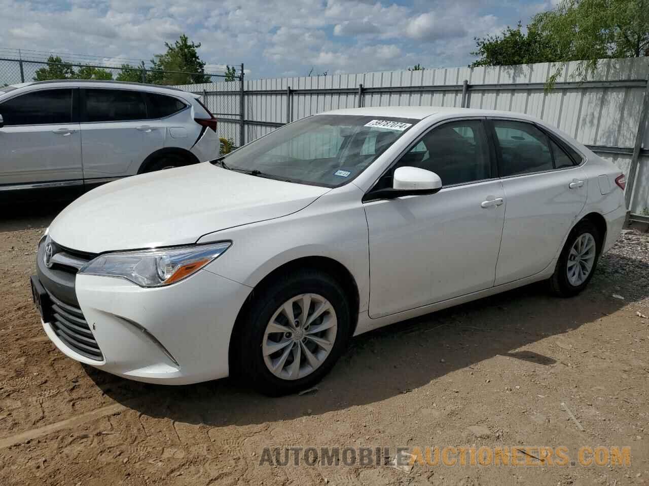 4T1BF1FK5HU445808 TOYOTA CAMRY 2017