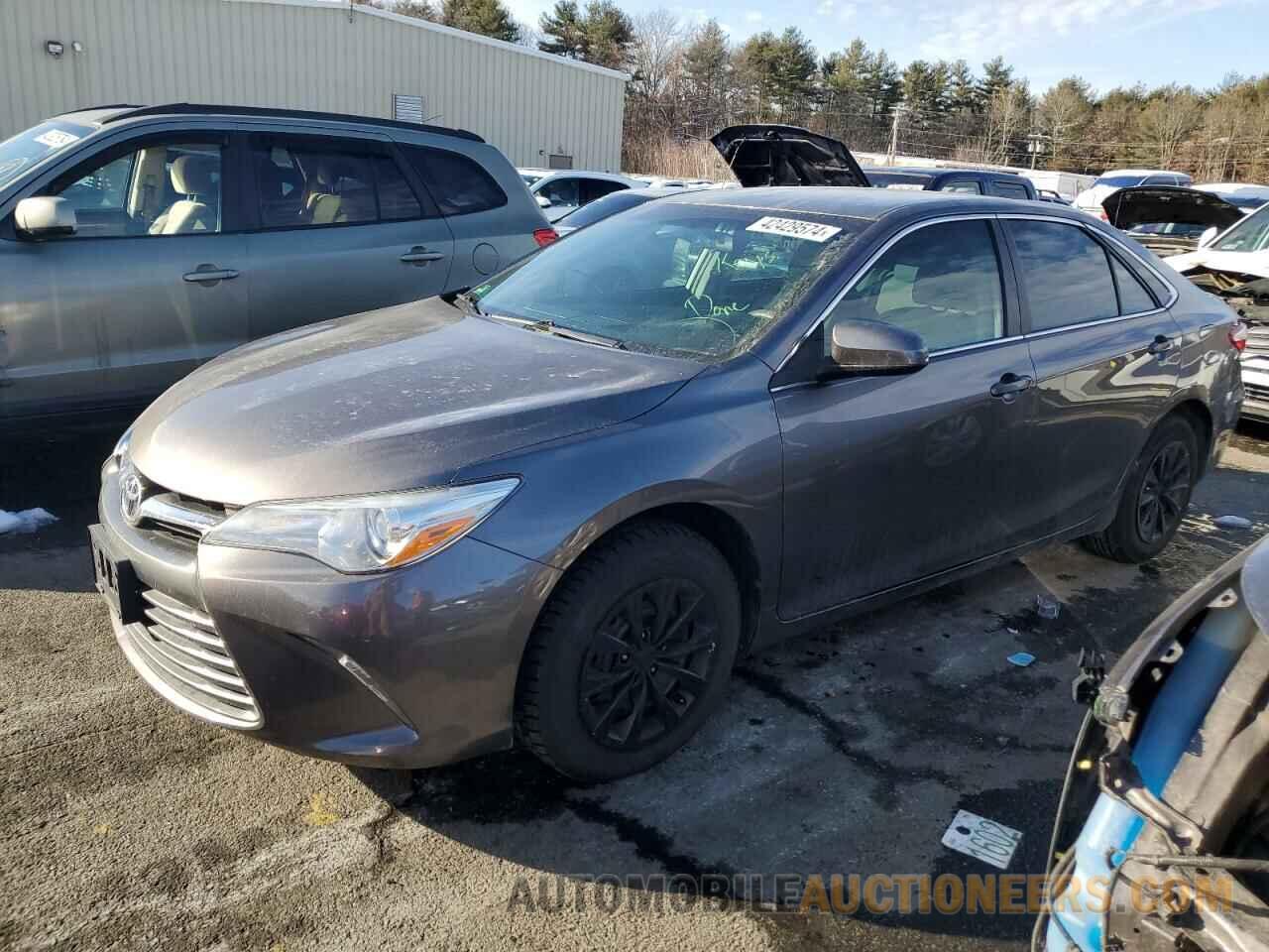 4T1BF1FK5HU702885 TOYOTA CAMRY 2017