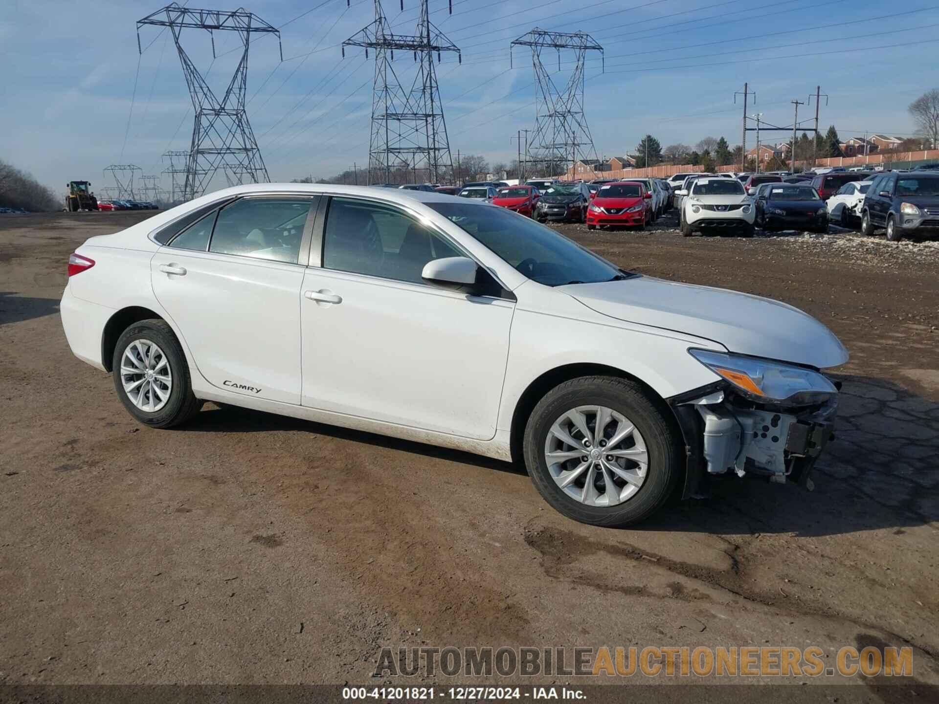 4T1BF1FK5HU732677 TOYOTA CAMRY 2017