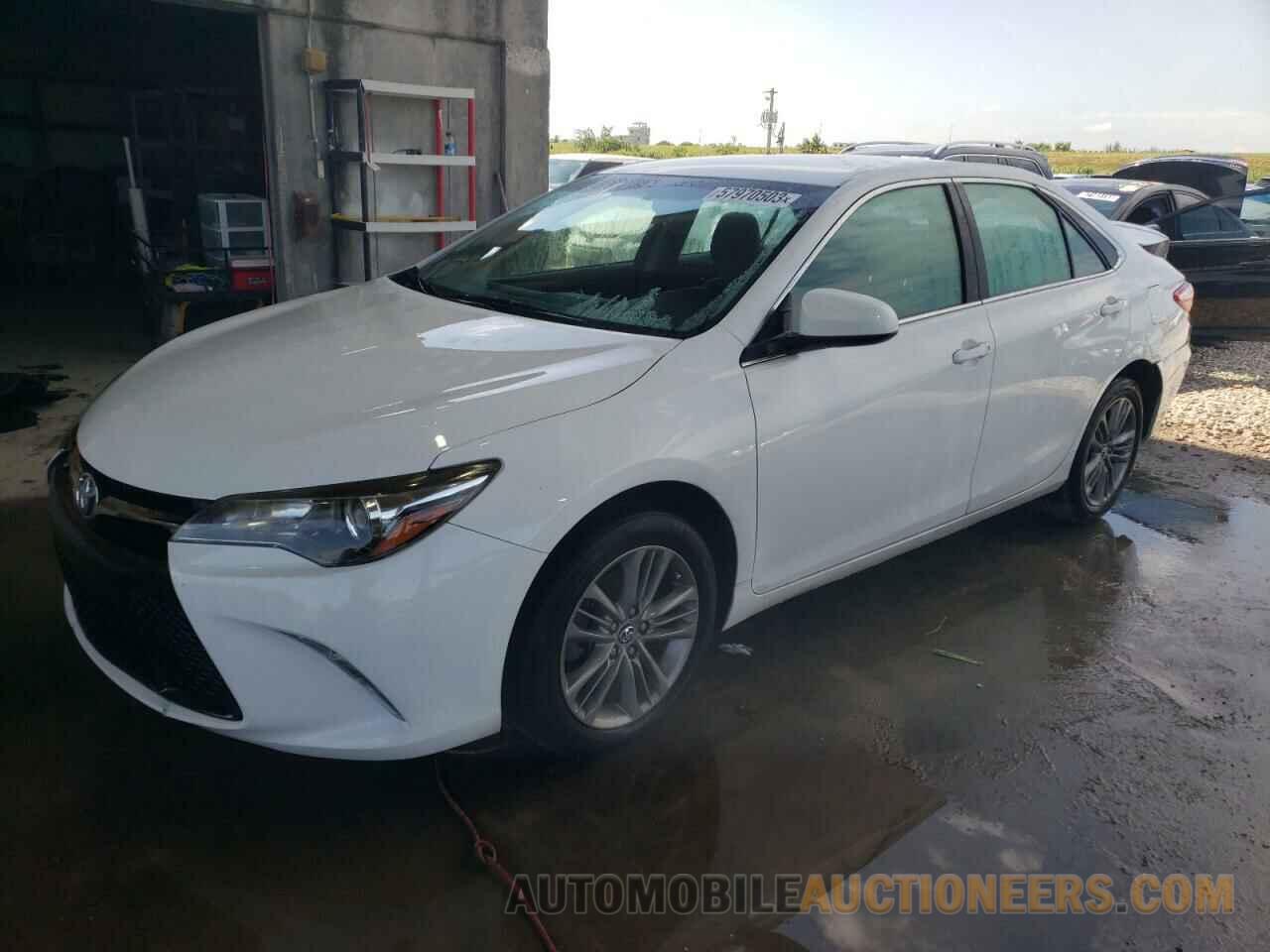 4T1BF1FK5HU782043 TOYOTA CAMRY 2017