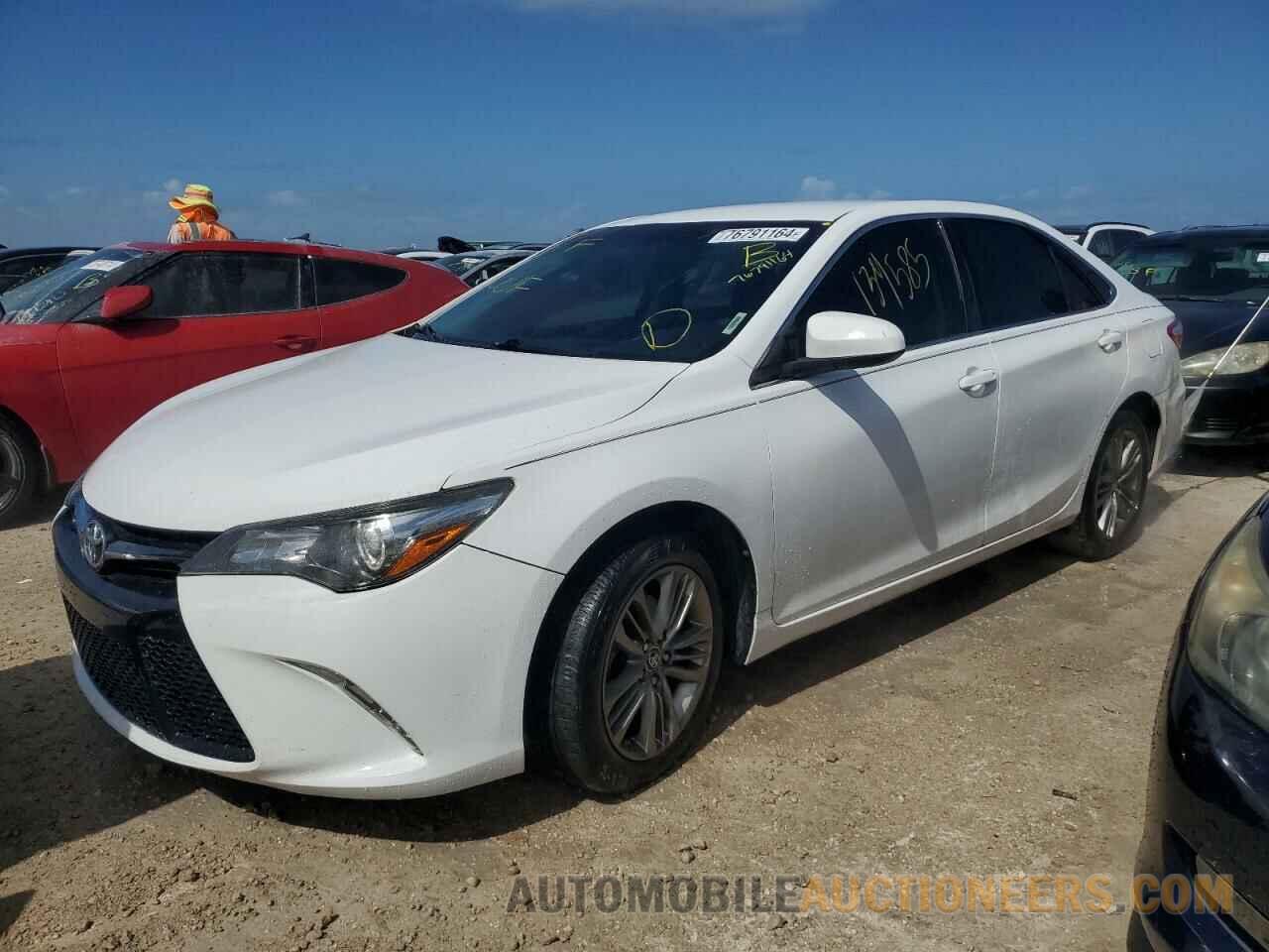 4T1BF1FK6GU183327 TOYOTA CAMRY 2016