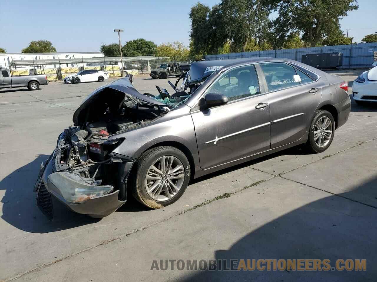 4T1BF1FK6GU210400 TOYOTA CAMRY 2016