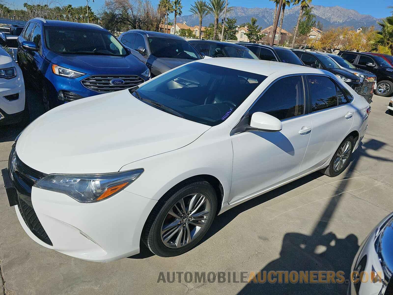 4T1BF1FK6GU232641 Toyota Camry 2016