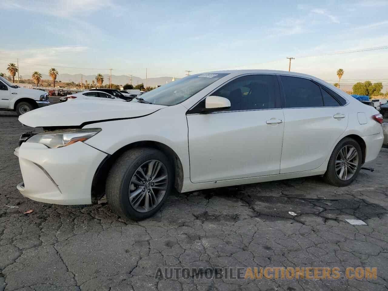 4T1BF1FK6GU561260 TOYOTA CAMRY 2016