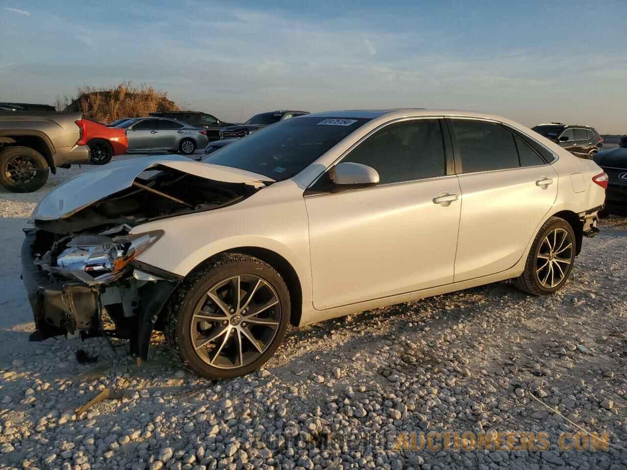 4T1BF1FK6HU414521 TOYOTA CAMRY 2017