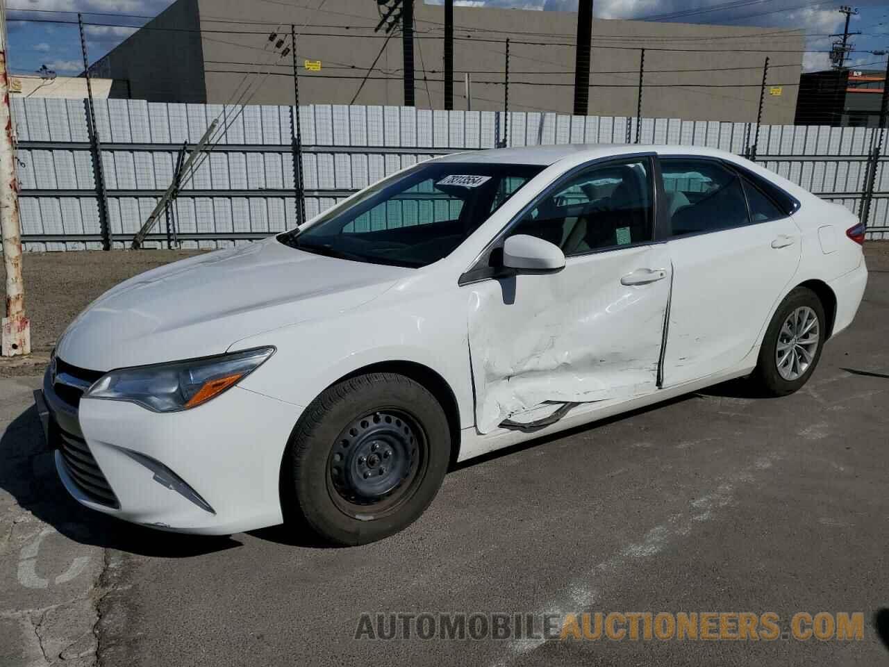 4T1BF1FK6HU414812 TOYOTA CAMRY 2017