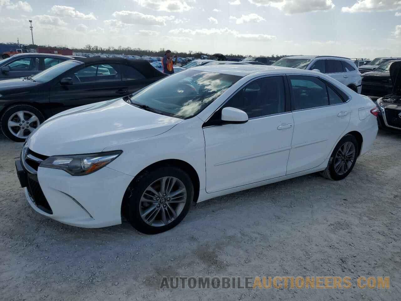 4T1BF1FK6HU435840 TOYOTA CAMRY 2017