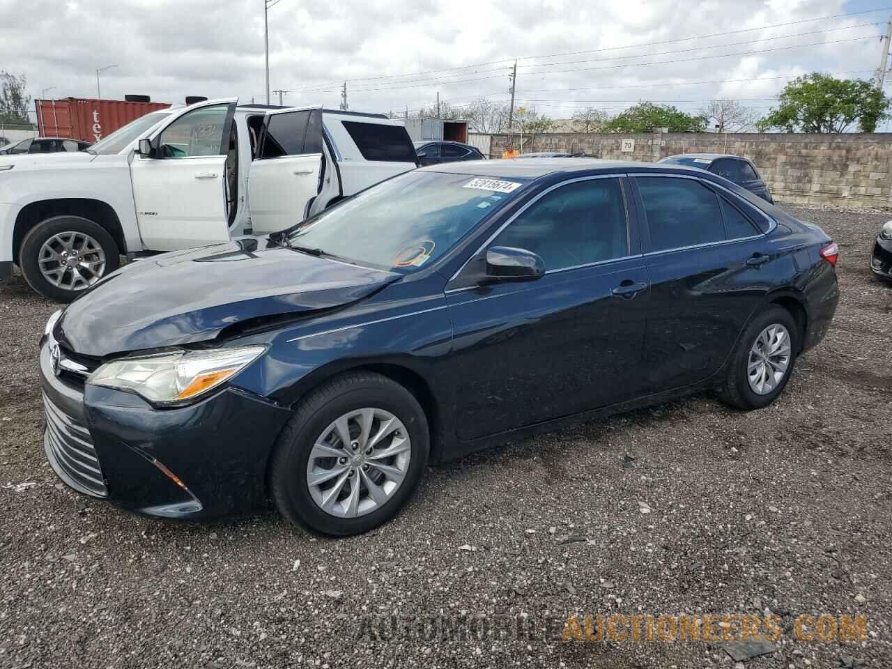 4T1BF1FK6HU732042 TOYOTA CAMRY 2017