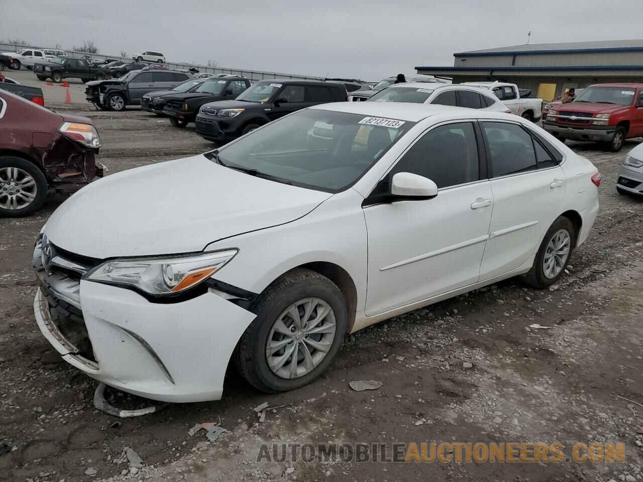 4T1BF1FK6HU744613 TOYOTA CAMRY 2017