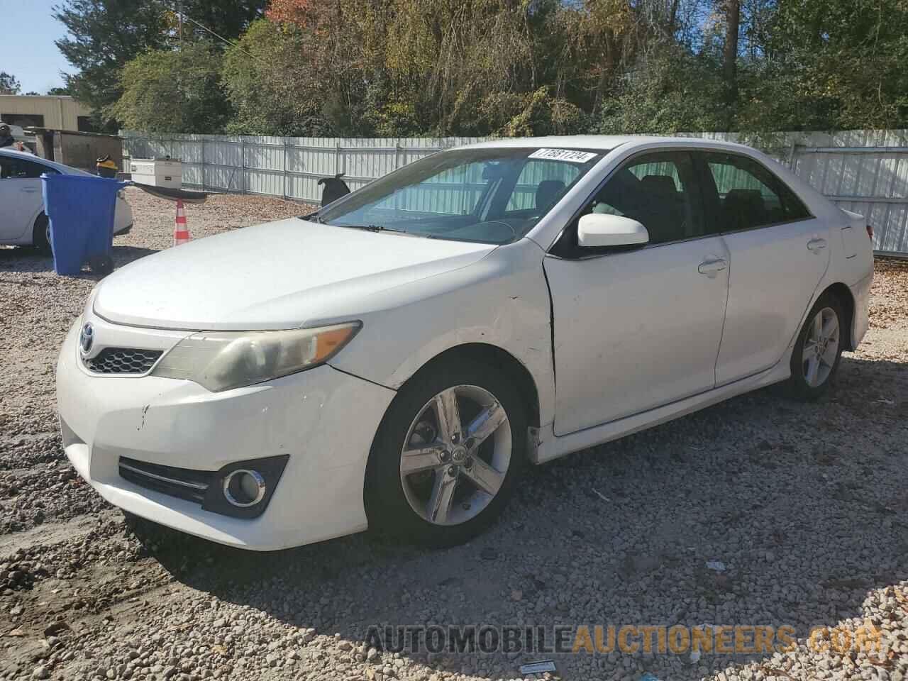 4T1BF1FK7DU687090 TOYOTA CAMRY 2013