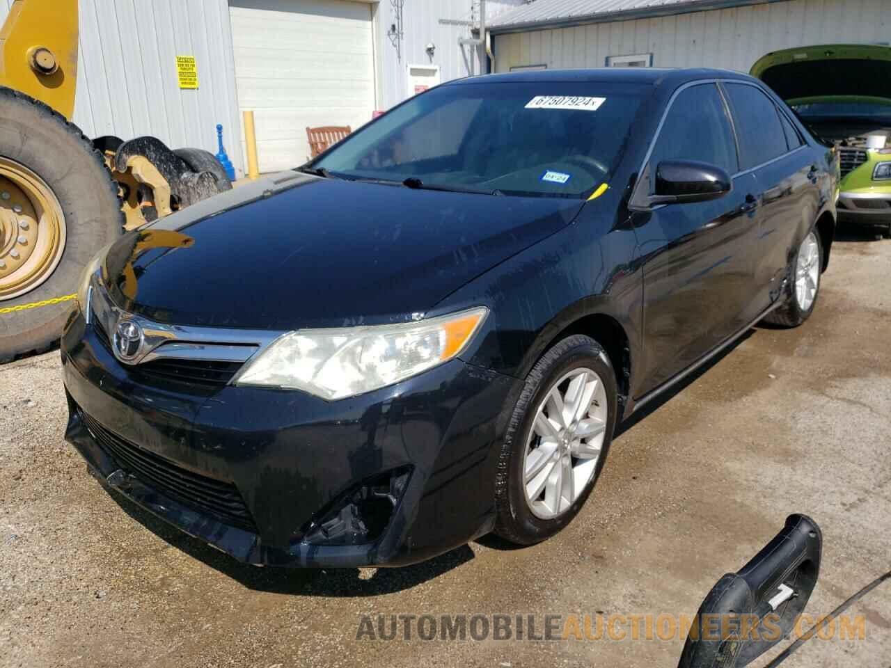 4T1BF1FK7EU381928 TOYOTA CAMRY 2014