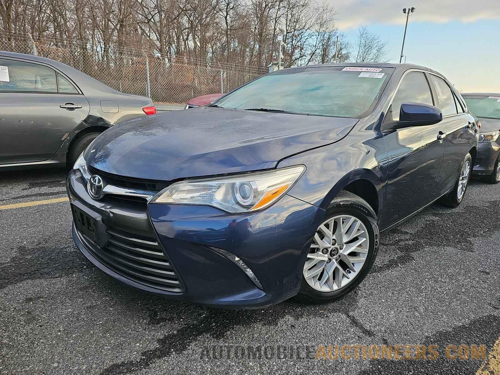 4T1BF1FK7GU564474 Toyota Camry 2016